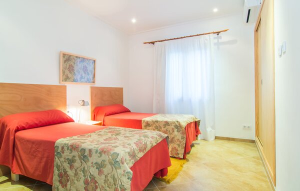 Holiday Home - Son Morei, Vilafranca de Bonany , Spain - EMF458 601