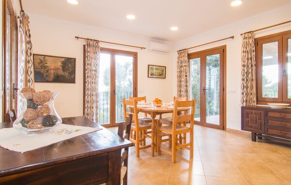 Holiday Home - Son Morei, Vilafranca de Bonany , Spain - EMF458 503