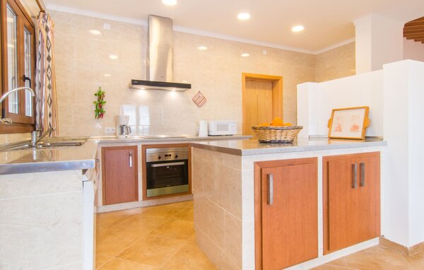 Holiday Home - Son Morei, Vilafranca de Bonany , Spain - EMF458 403