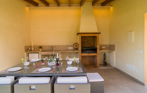 Holiday Home - Na Pedas, Arta , Spain - EMF477 404