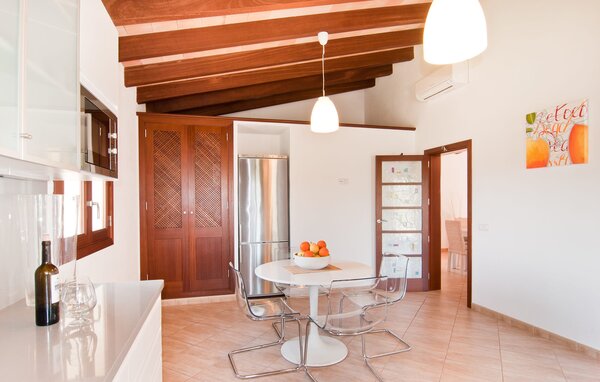 Holiday Home - Na Pedas, Arta , Spain - EMF477 408