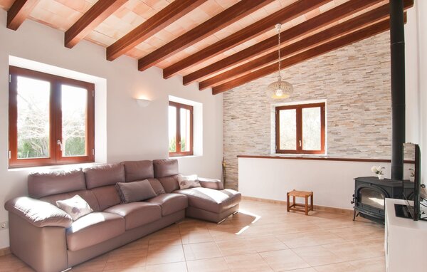 Holiday Home - Na Pedas, Arta , Spain - EMF477 302
