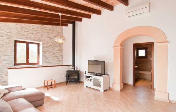 Holiday Home - Na Pedas, Arta , Spain - EMF477 303