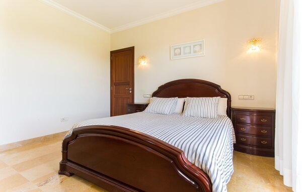 Holiday Home - Llum, Manacor , Spain - EMF486 612
