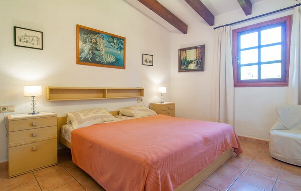 Domy wakacyjne - Can Jener, Muro , Hiszpania - EMF519 601