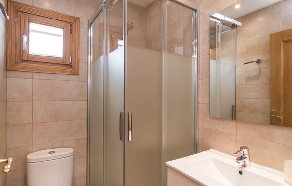 Holiday Home - Can Goet, Buger , Spain - EMF524 703