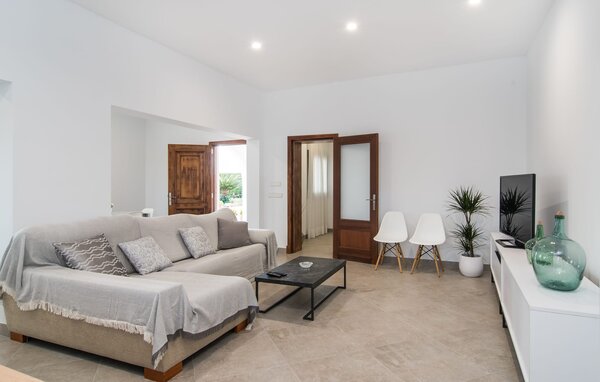 Holiday Home - Can Goet, Buger , Spain - EMF524 601