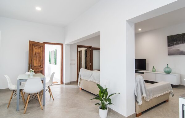 Holiday Home - Can Goet, Buger , Spain - EMF524 602