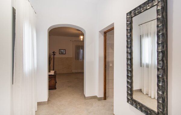 Holiday Home - Can Goet, Buger , Spain - EMF524 502