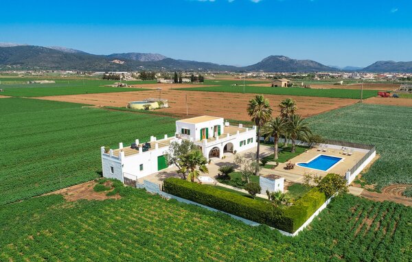 Holiday Home - Can Goet, Buger , Spain - EMF524 87