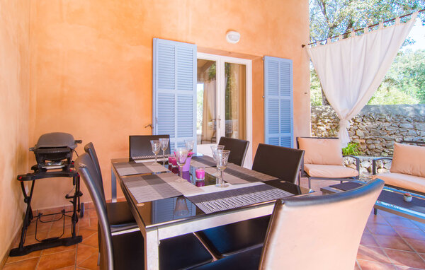 Holiday Home - Na Creu Vella, Arta , Spain - EMF531 9