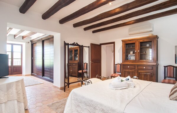 Holiday Home - Martijoan, Manacor , Spain - EMF557 610