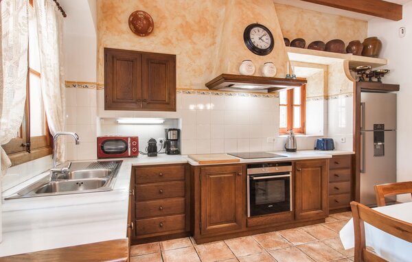 Holiday Home - Martijoan, Manacor , Spain - EMF557 404
