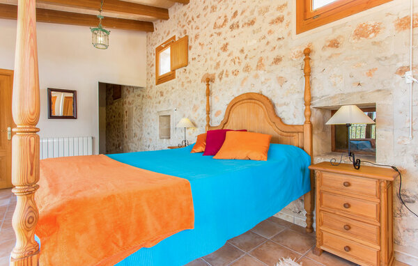 Holiday Home - Cocotte, Ariany , Spain - EMF559 605
