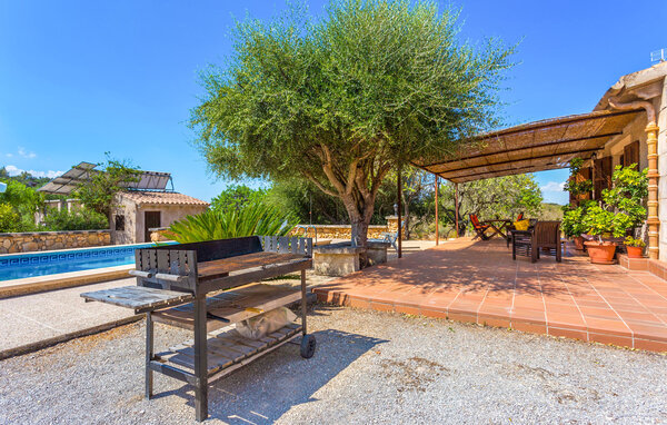 Holiday Home - Cocotte, Ariany , Spain - EMF559 9