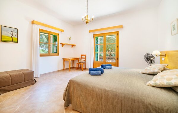 Holiday Home - Son Fadri­ de Campos, Campos , Spain - EMF561 602