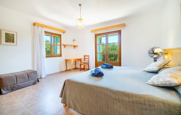 Holiday Home - Son Fadri­ de Campos, Campos , Spain - EMF561 607