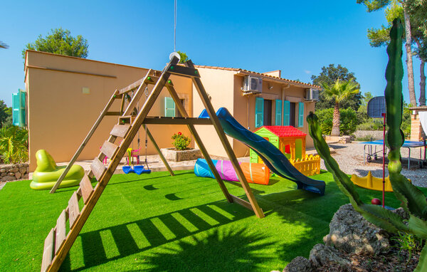 Holiday Home - Sa Creu de s'Auma, Arta , Spain - EMF565 803
