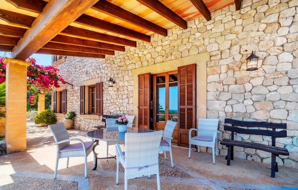 Holiday Home - Son Galta, Cala Millor , Spain - EMF620 101