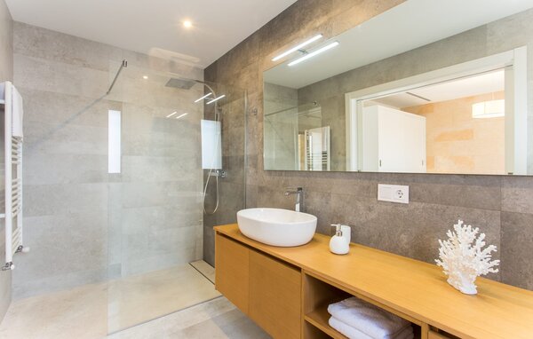 Holiday Home - Sa Carrotja Nova, Porto Cristo , Spain - EMF622 708