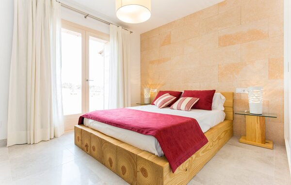 Holiday Home - Sa Carrotja Nova, Porto Cristo , Spain - EMF622 610