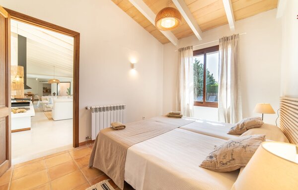 Holiday Home - Can Riera d'Es Trenc, Campos , Spain - EMF626 605