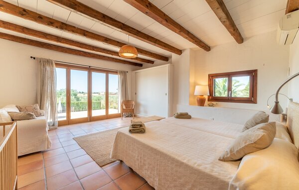 Holiday Home - Can Riera d'Es Trenc, Campos , Spain - EMF626 613