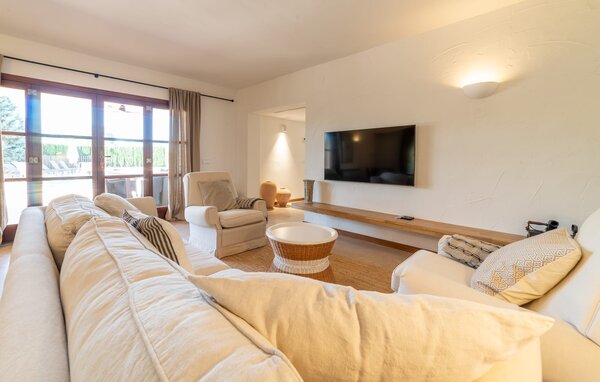Holiday Home - Can Riera d'Es Trenc, Campos , Spain - EMF626 301