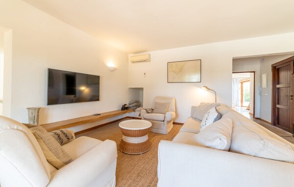 Holiday Home - Can Riera d'Es Trenc, Campos , Spain - EMF626 302