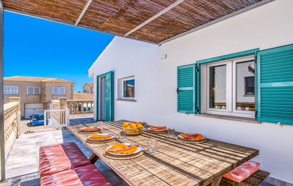Casa de vacaciones - Beach House, Son Serra de Marina , España - EMF678 3