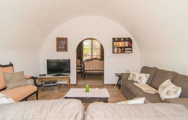 Holiday Home - Es Moli den Llull, Sant Llorenc , Spain - EMF685 601