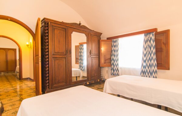 Holiday Home - Es Moli den Llull, Sant Llorenc , Spain - EMF685 603