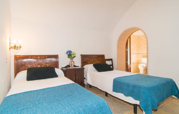 Holiday Home - Es Moli den Llull, Sant Llorenc , Spain - EMF685 604