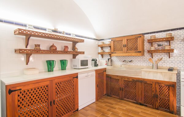 Holiday Home - Es Moli den Llull, Sant Llorenc , Spain - EMF685 403