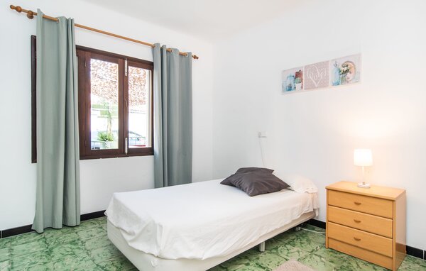 Holiday Home - Ferradura, Cala Ratjada , Spain - EMF693 601