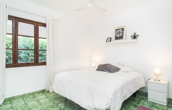Holiday Home - Ferradura, Cala Ratjada , Spain - EMF693 605