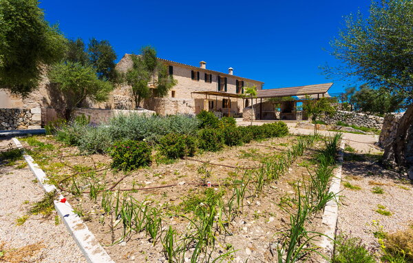 Holiday Home - Alcudiarrom, Vilafranca de Bonany , Spain - EMF699 82