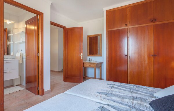 Holiday Home - Can Jeroni Petit, Cala dOr , Spain - EMF701 609