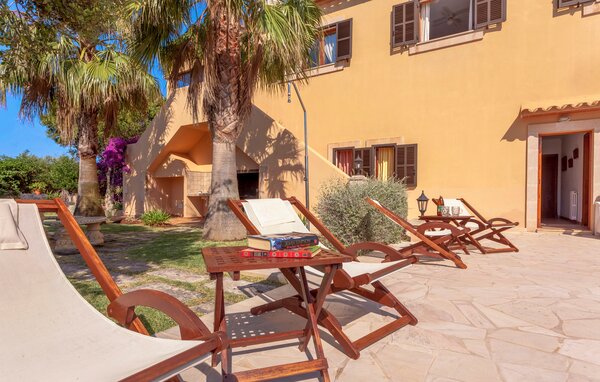 Holiday Home - Can Jeroni Petit, Cala dOr , Spain - EMF701 105