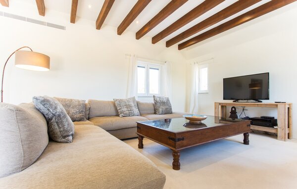Holiday Home - Can Ampasolia, Campos , Spain - EMF705 301