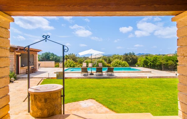 Holiday Home - Casa Manolo, Arta , Spain - EMF723 13