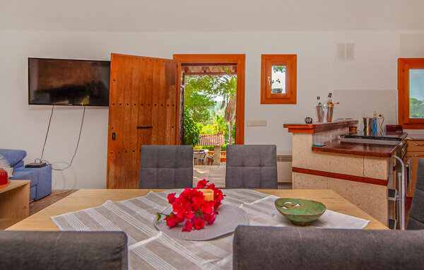 Holiday Home - Montana, Petra , Spain - EMF725 9