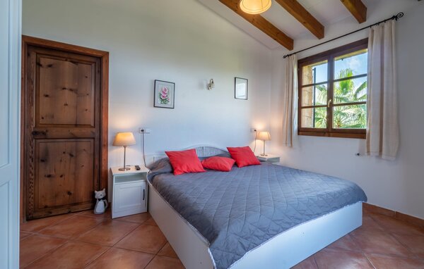 Holiday Home - Can Carboneta, Arta , Spain - EMF770 604