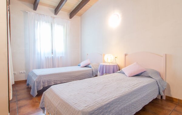 Holiday Home - Can Galvany, Portocolom , Spain - EMF773 605