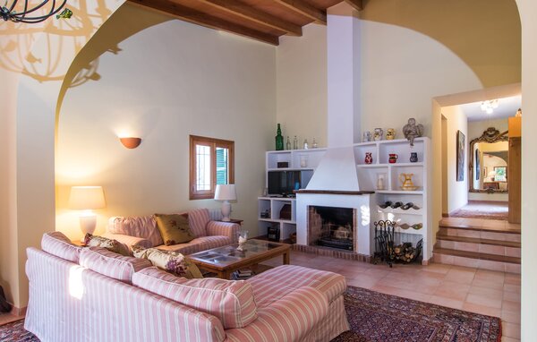 Holiday Home - Sa Cabana Amapola, Manacor , Spain - EMF774 303
