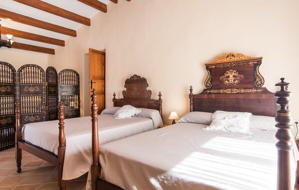 Holiday Home - Ses Cases de Son Roig, Sant Joan , Spain - EMF792 601