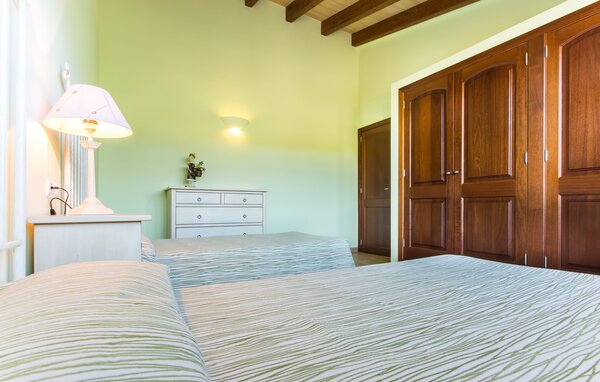 Holiday Home - Na Llambies, Port Verd , Spain - EMF805 606