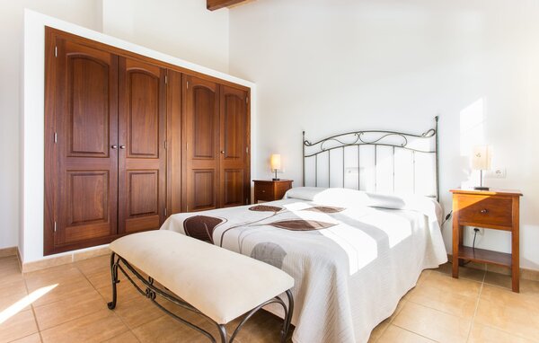 Holiday Home - Na Llambies, Port Verd , Spain - EMF805 608