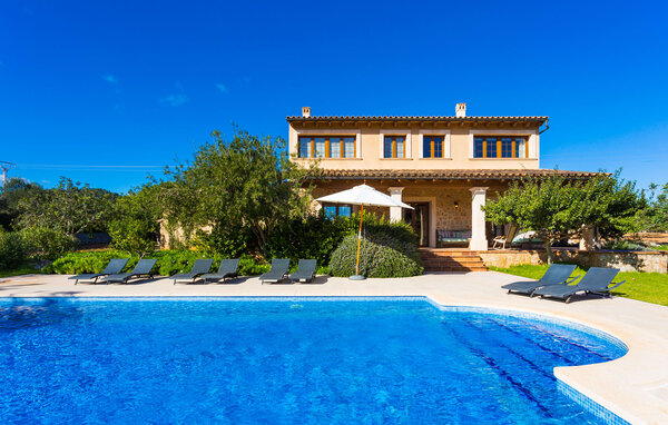 Holiday Home - Na Llambies, Port Verd , Spain - EMF805 8