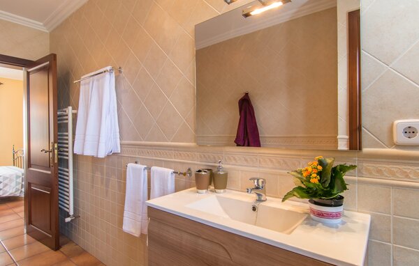 Holiday Home - Sa Creu Vella Ses Ancores, Capdepera , Spain - EMF816 703